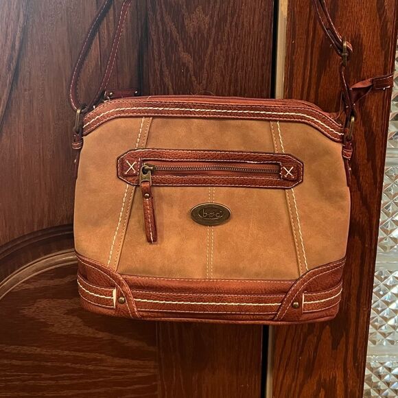 BOC Cronton Crossbody bag - Picture 1 of 7
